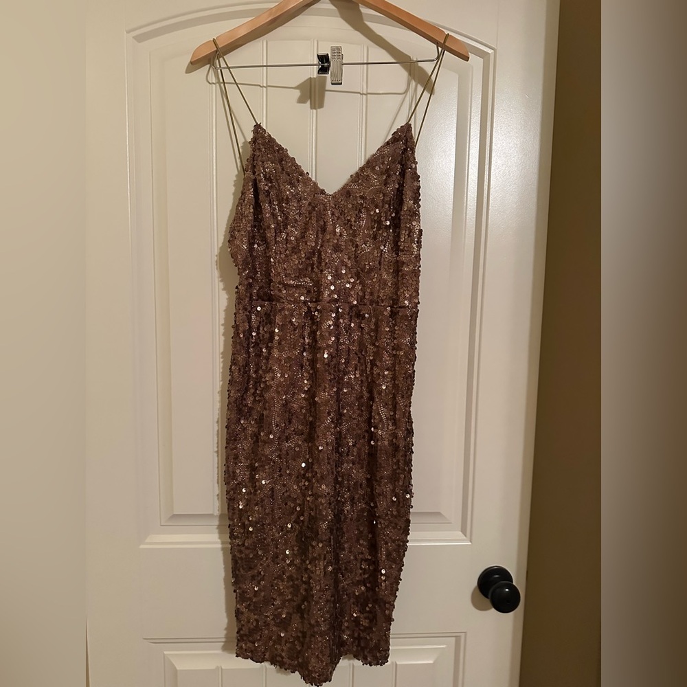 Gianni Bini sequin bronze